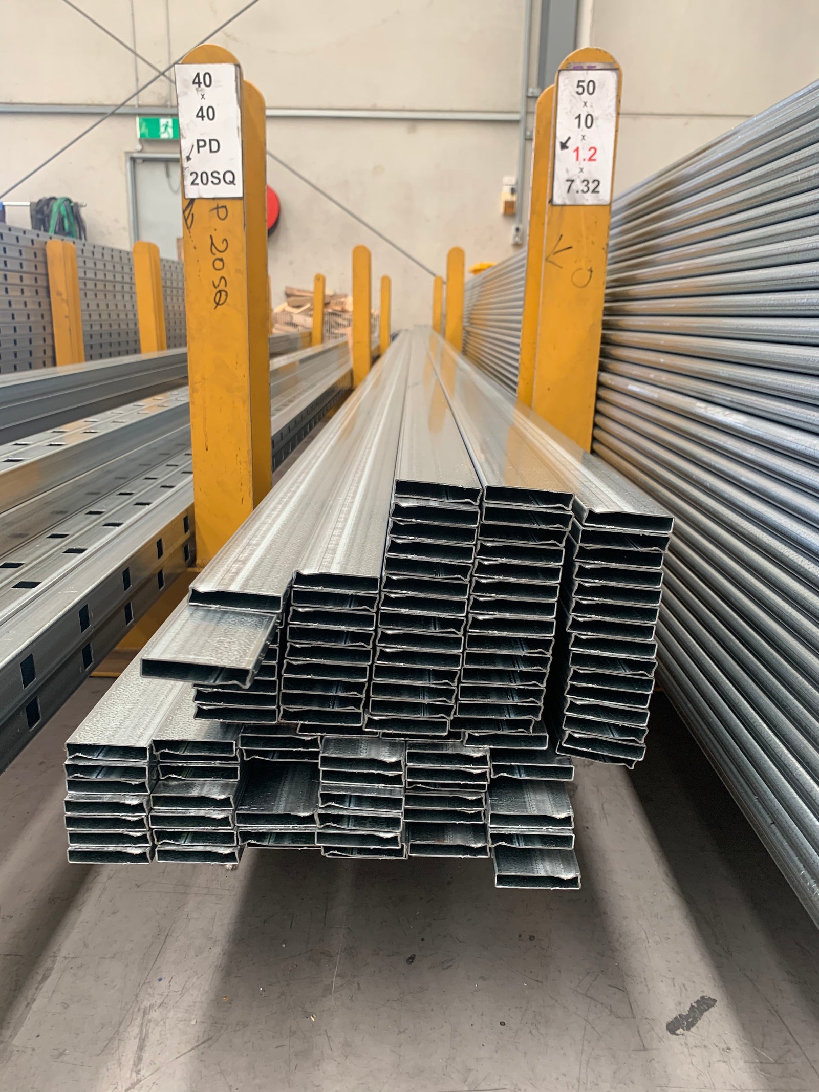 50x10x0.9 GAL RHS – Triple Star Fencing Supplies